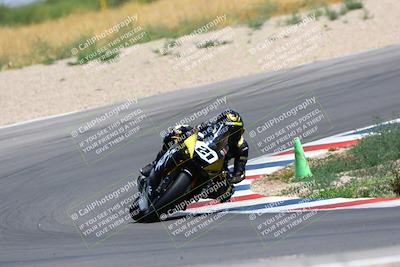 media/Apr-30-2023-CRA (Sun) [[020fcf5d43]]/Race 2-600 Expert Supersport/